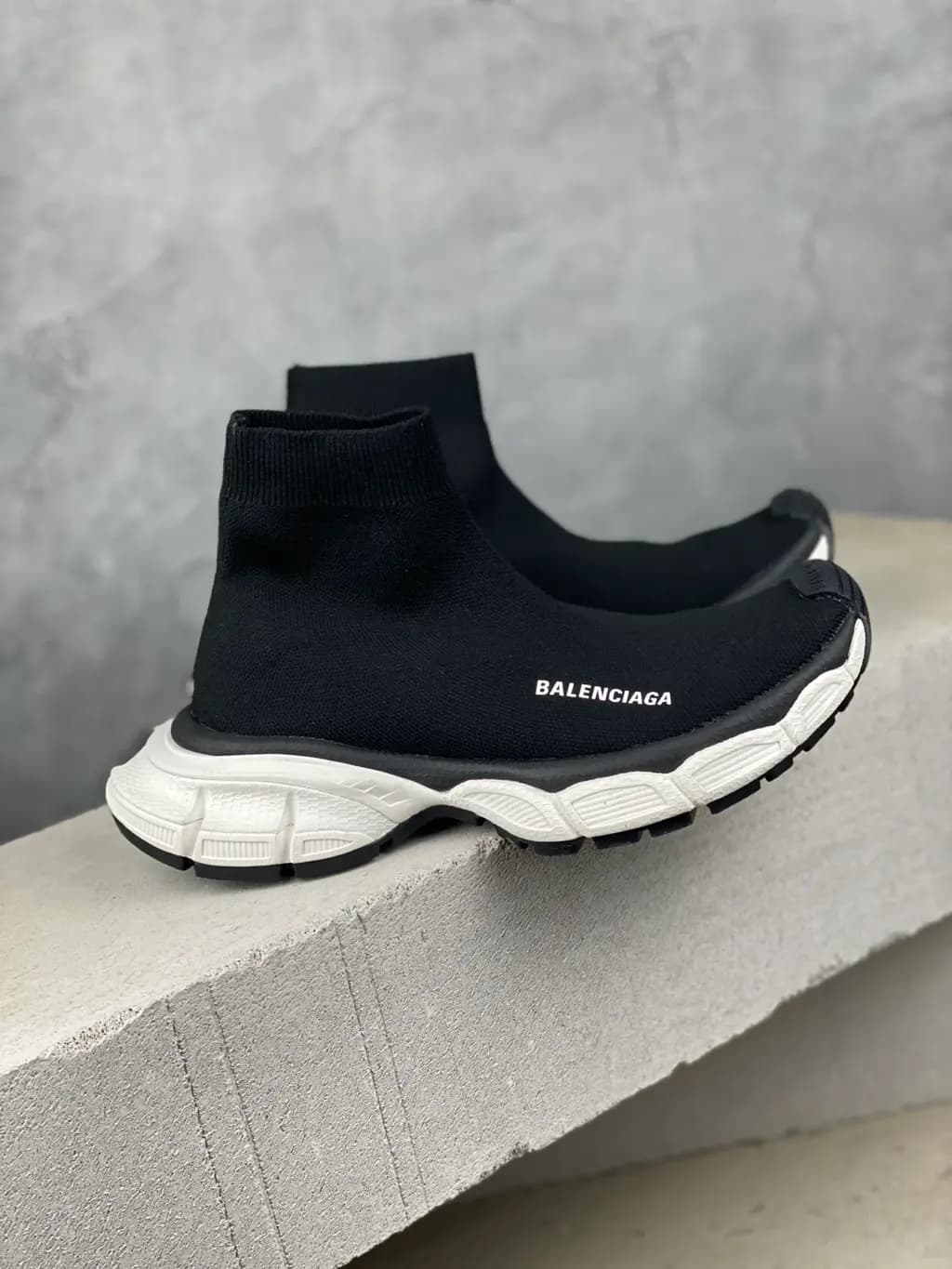발렌시아가 Balenciaga 3XL 스피드러너 상세 이미지