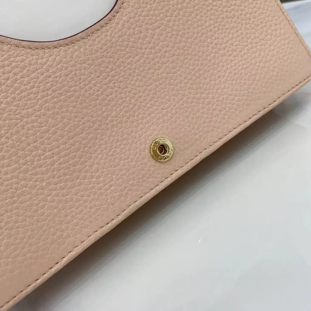 구찌 Gucci GG 마몬트 레더 금장 체인 미니 크로스백  상세 이미지