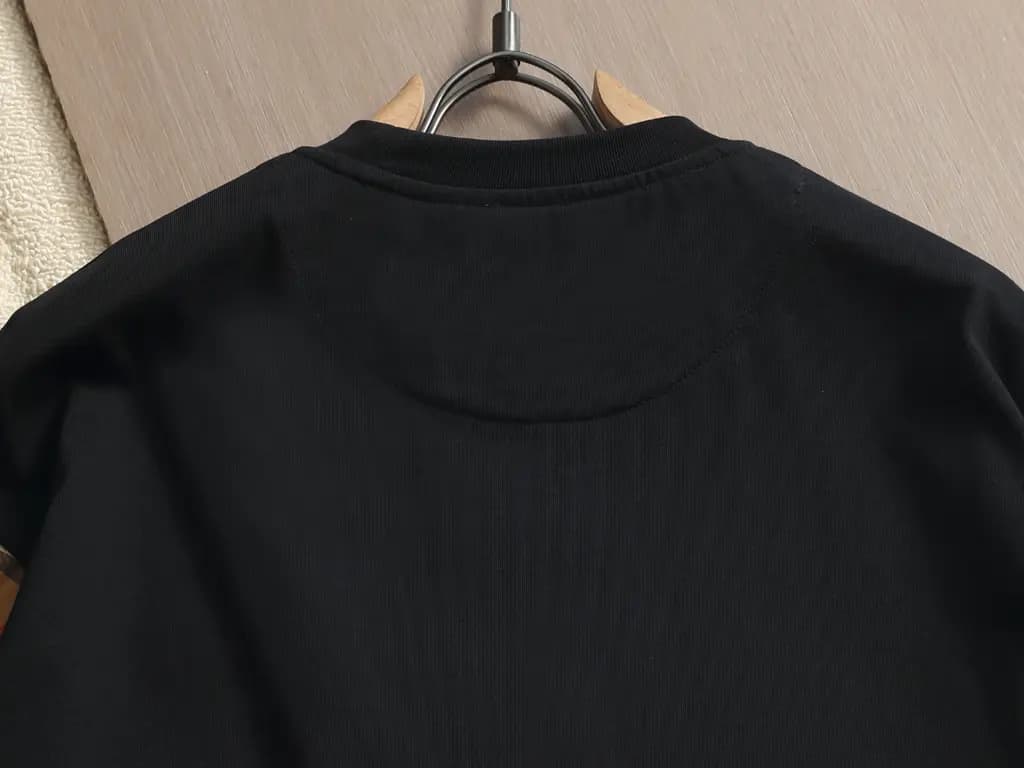 버버리 버버리 체크패치 반팔 티셔츠 상세 이미지