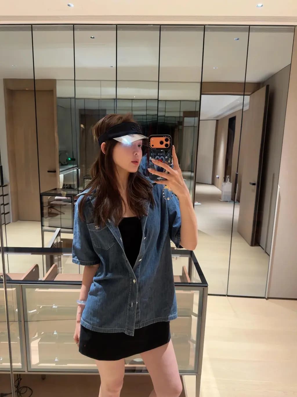 셀린느 셀린느 자수 데님 반팔 셔츠 상세 이미지