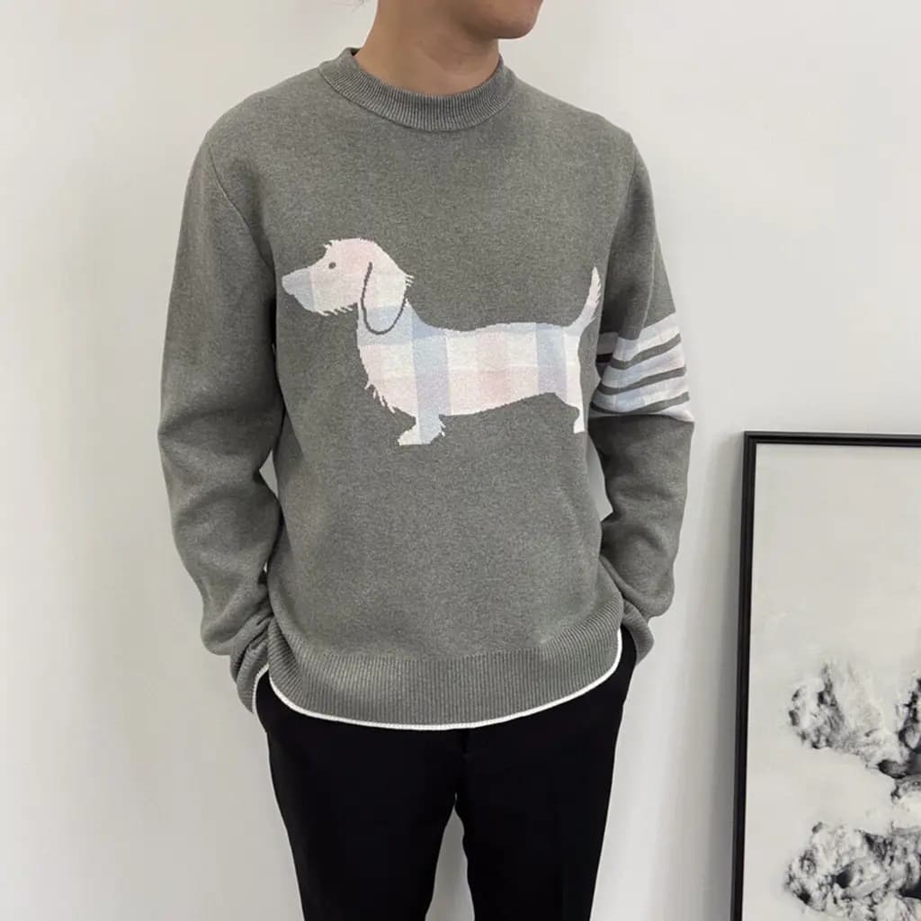 톰브라운 톰브라운 크레이프 체크 헥터 니트티 상세 이미지