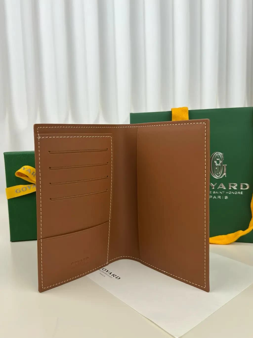 고야드 고야드 그르넬 여권 케이스 상세 이미지