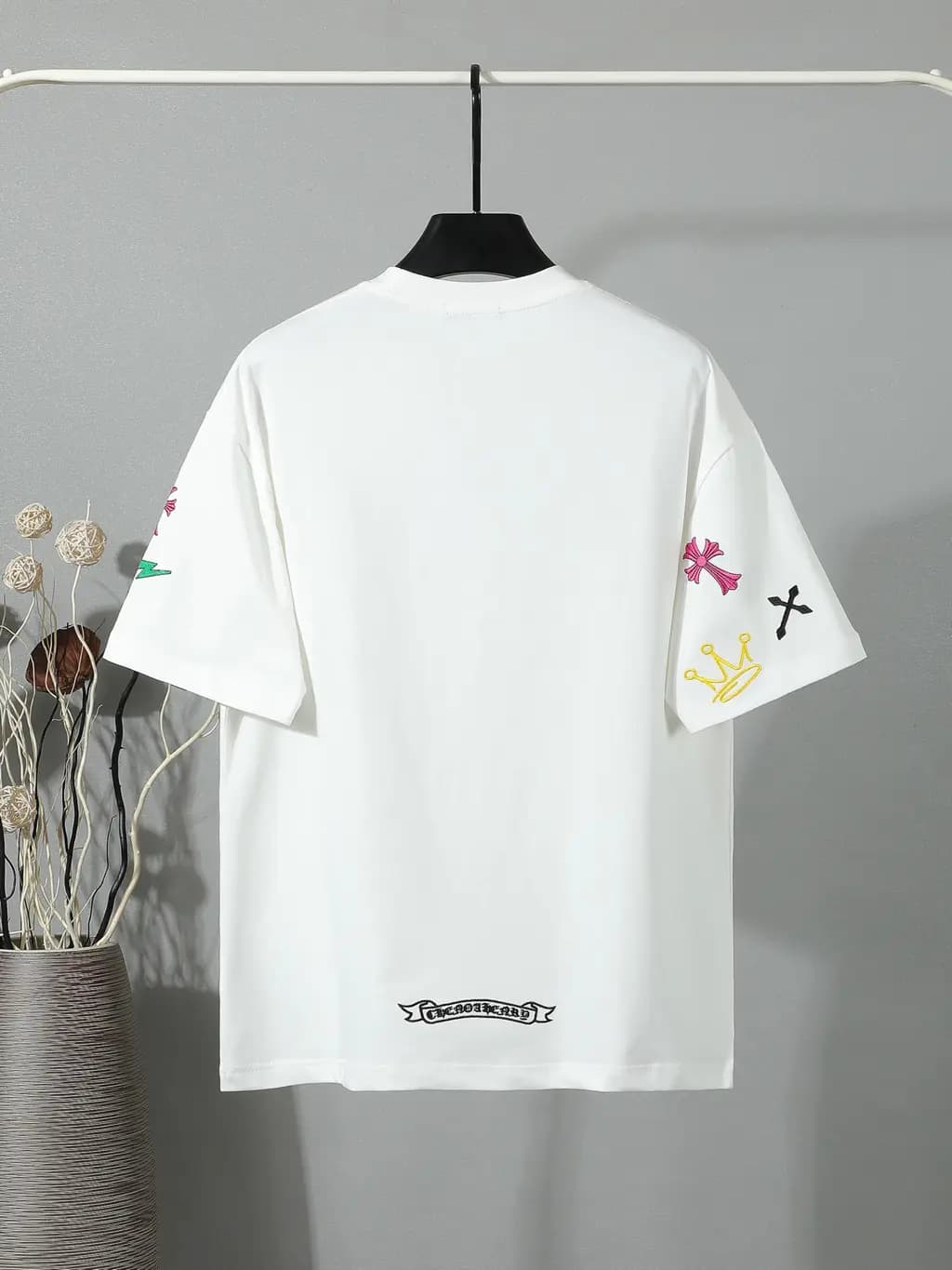 크롬하츠 크롬하츠 멀티 컬러 자수 반팔 티셔츠 상세 이미지