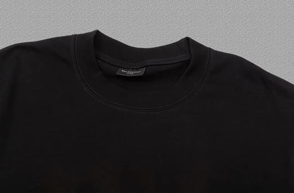 발렌시아가 발렌시아가 메탈 로고 프린트 반팔티 상세 이미지