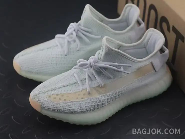 아디다스 YEEZY 350 V2 상세 이미지