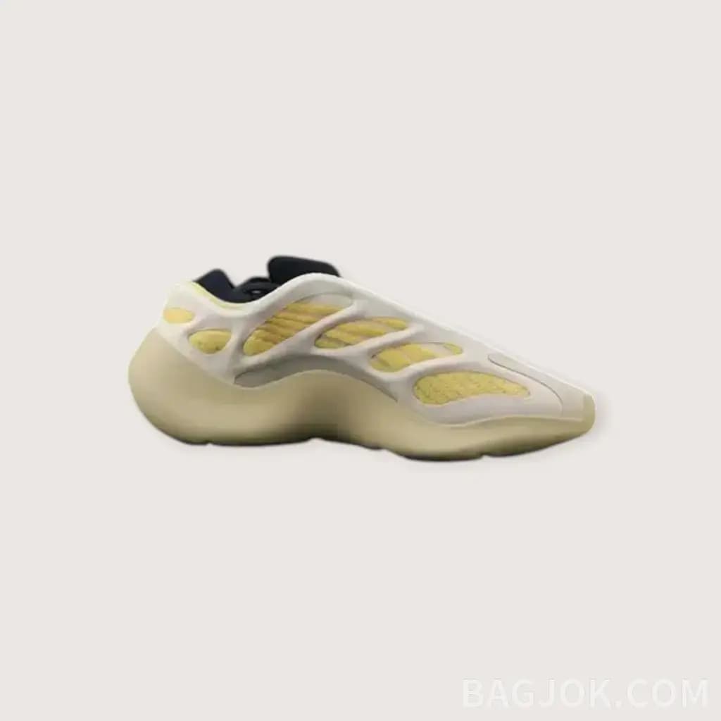 YEEZY 700 V3_대표이미지