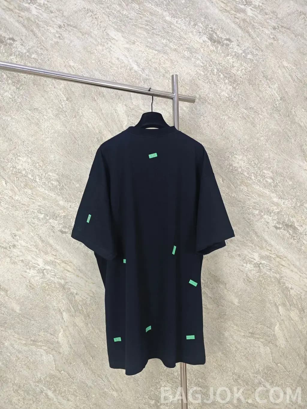 발렌시아가 발렌시아가 26SS 520 스티커 티셔츠 상세 이미지