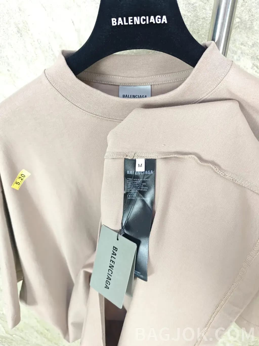 발렌시아가 발렌시아가 26SS 520 스티커 티셔츠 상세 이미지