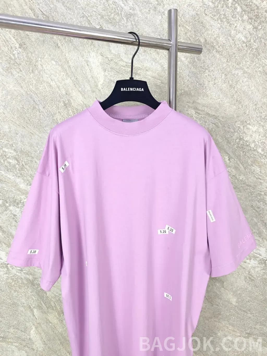 발렌시아가 발렌시아가 26SS 520 스티커 티셔츠 상세 이미지