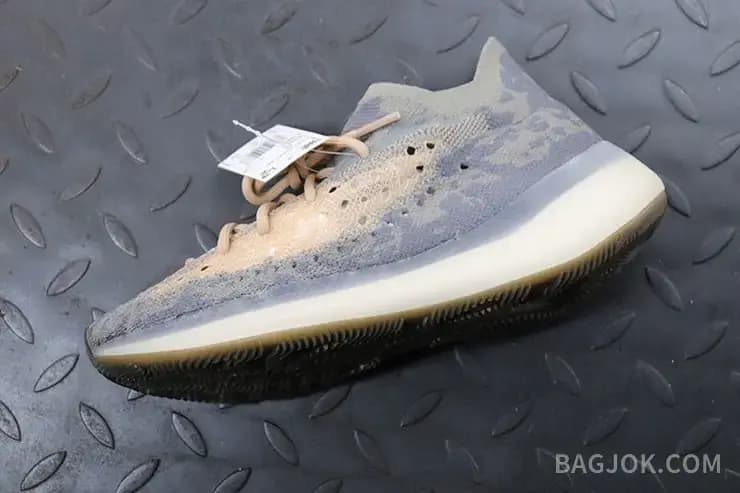 아디다스 YEEZY 380 상세 이미지