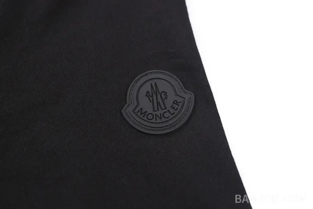 몽클레어 몽클레어 쉐도우 로고 반팔 티셔츠 상세 이미지