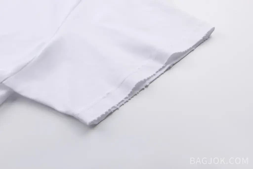 발렌시아가 발렌시아가 레터링 프린팅 반팔 티셔츠 상세 이미지