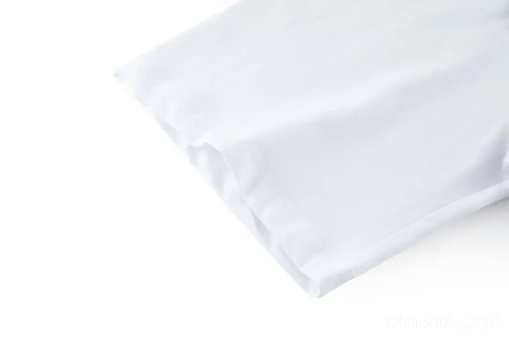 로에베 로에베 포켓 자수 로고 반팔 티셔츠 상세 이미지