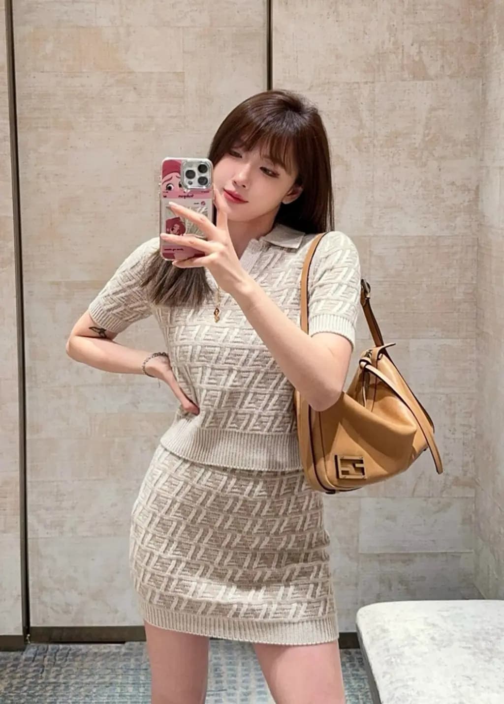 펜디 펜디 베이지 FF 모티프 니트 폴로 셔츠 상세 이미지