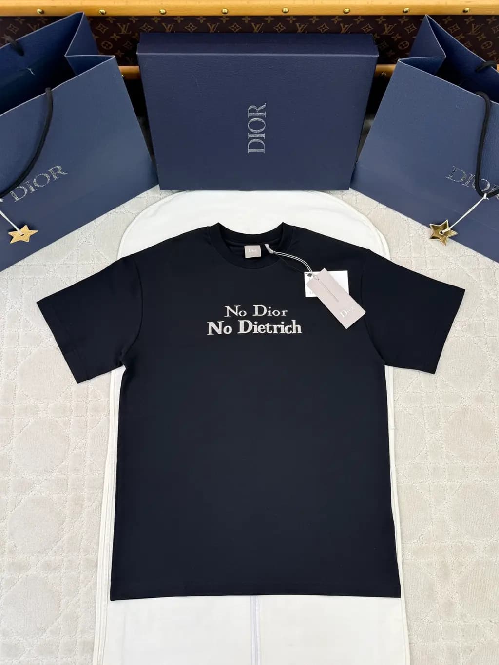 디올 No Dior No Dietrich 프린트 반팔 티셔츠