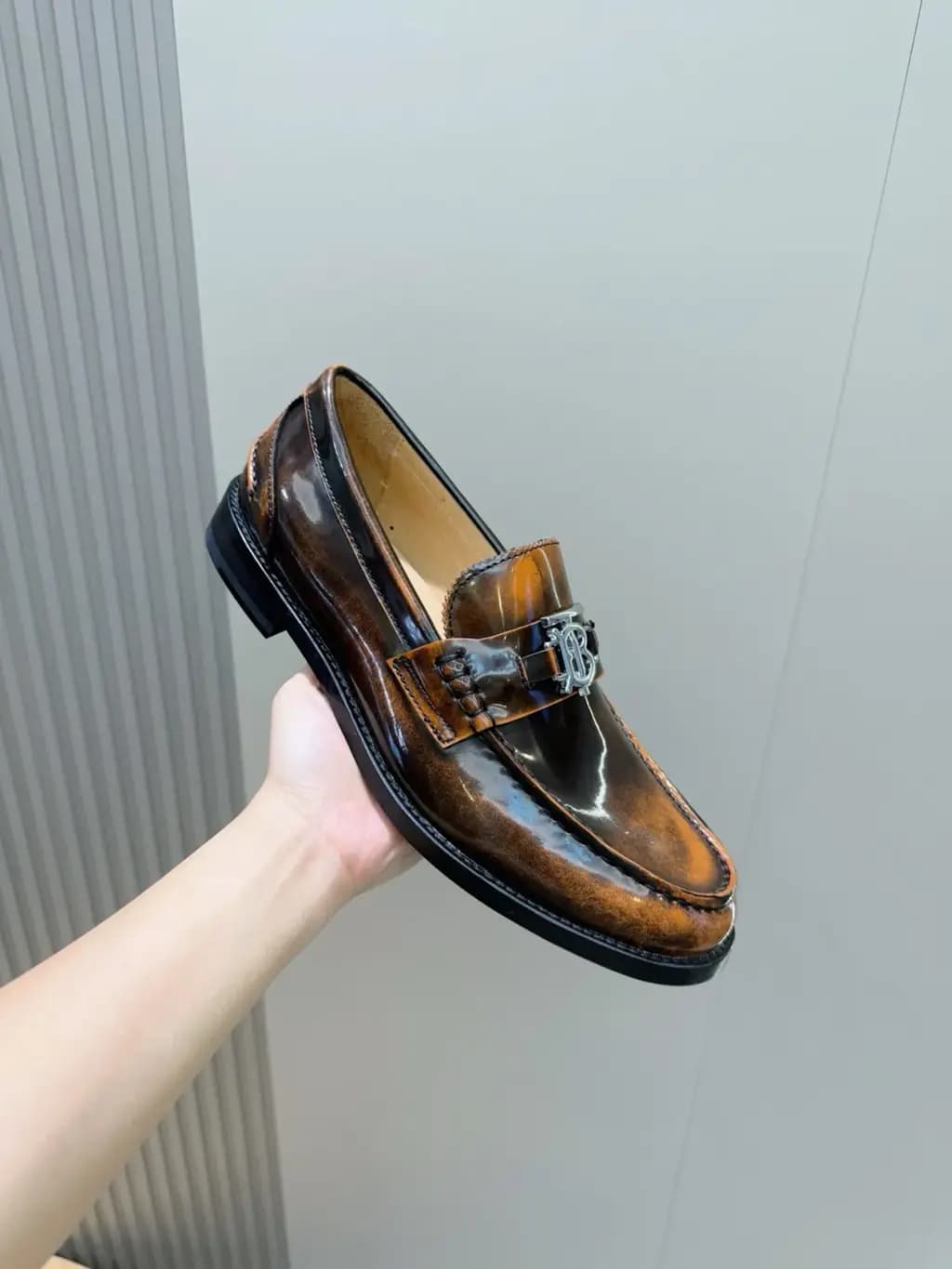 버버리 버버리 로퍼 STD 1097 상세 이미지