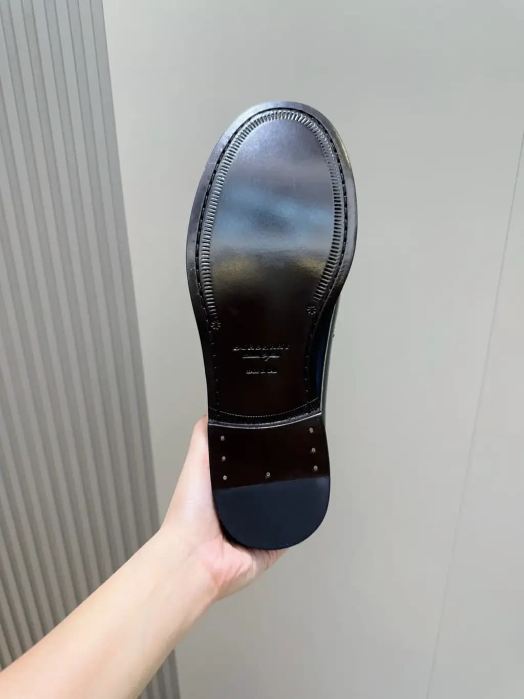 버버리 버버리 로퍼 STD 1098 상세 이미지