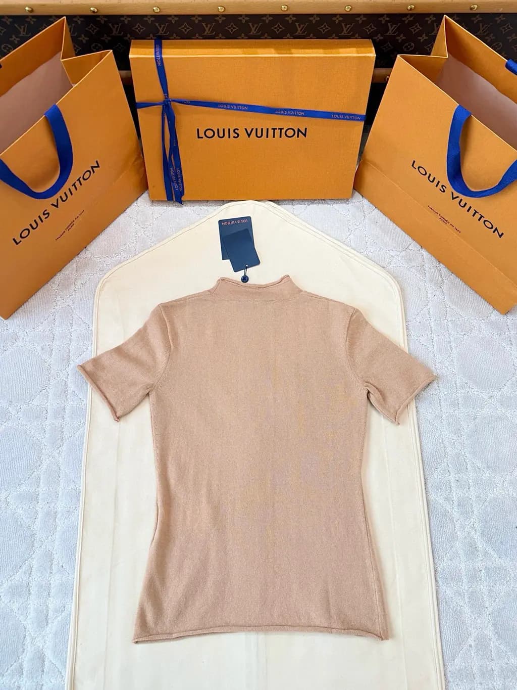 루이비통 루이비통 루이 Vuitton 스크립트 니트 반팔 티셔츠 상세 이미지
