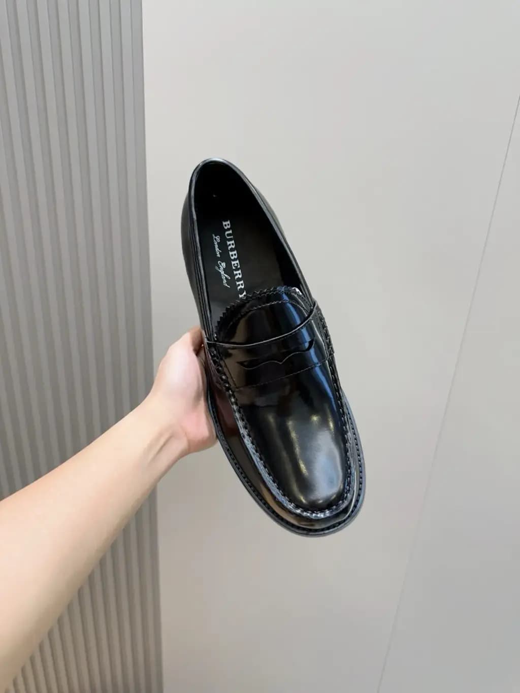 버버리 버버리 로퍼 STD1100 상세 이미지