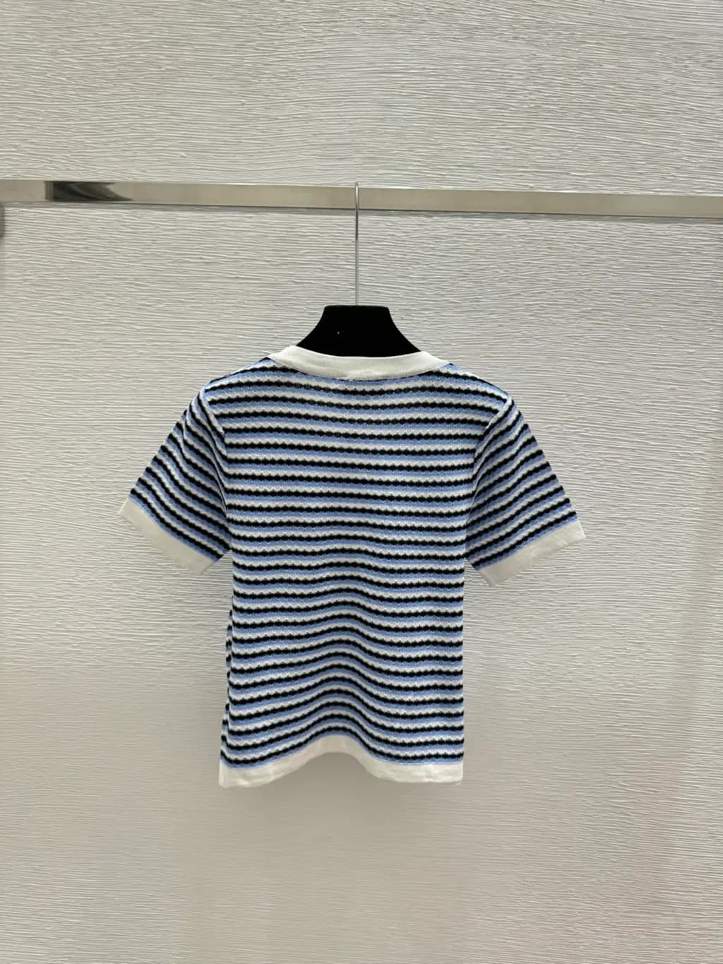 샤넬 샤넬 멀티 스트라이프 크롭 반팔 니트 상세 이미지