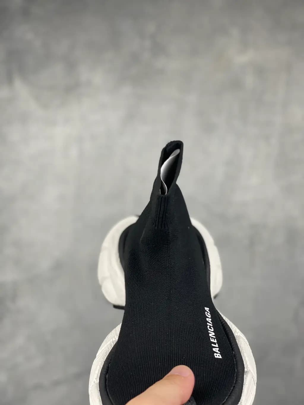 발렌시아가 발렌시아가 3XL 스피드러너 상세 이미지