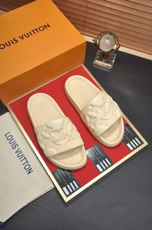 루이비통 루이비통 워터프론트 뮬 슬리퍼 상세 이미지
