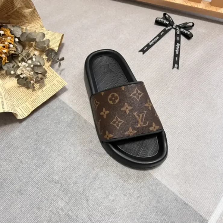 루이비통 루이비통 워터프론트 뮬  상세 이미지