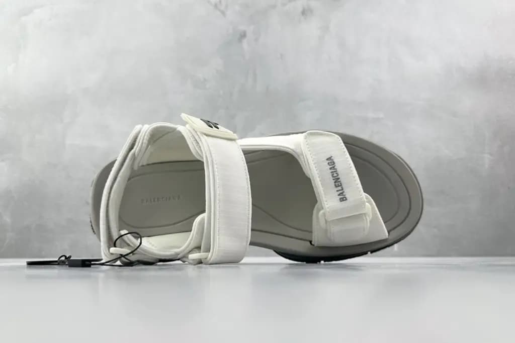 발렌시아가 발렌시아가 투어리스트 로고 터치 스트랩 샌들 화이트 상세 이미지
