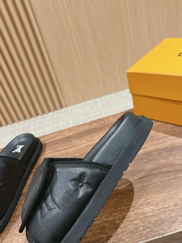 루이비통 루이비통 마이애미 뮬 상세 이미지
