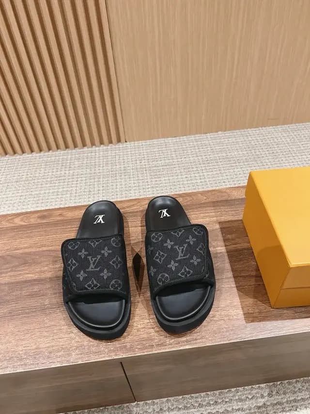 루이비통 마이애미 뮬