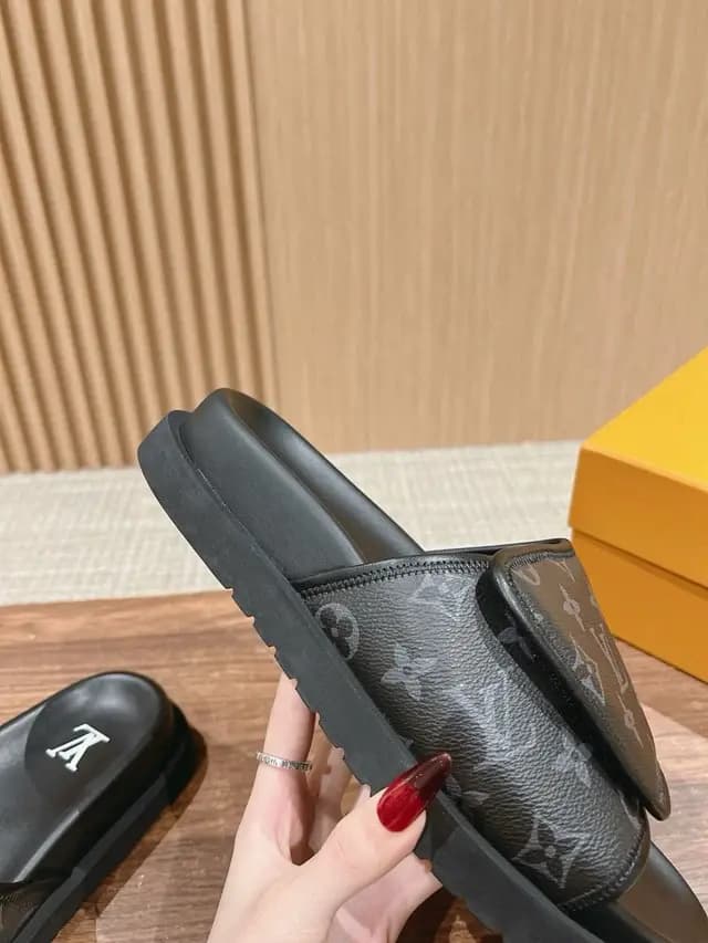 루이비통 루이비통 마이애미 뮬 상세 이미지