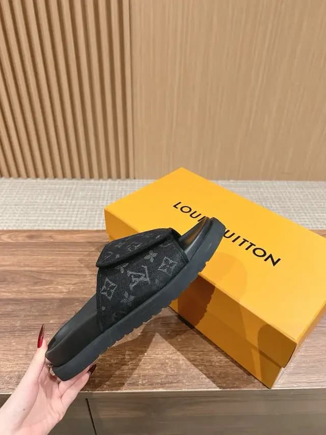 루이비통 루이비통 마이애미 뮬 상세 이미지