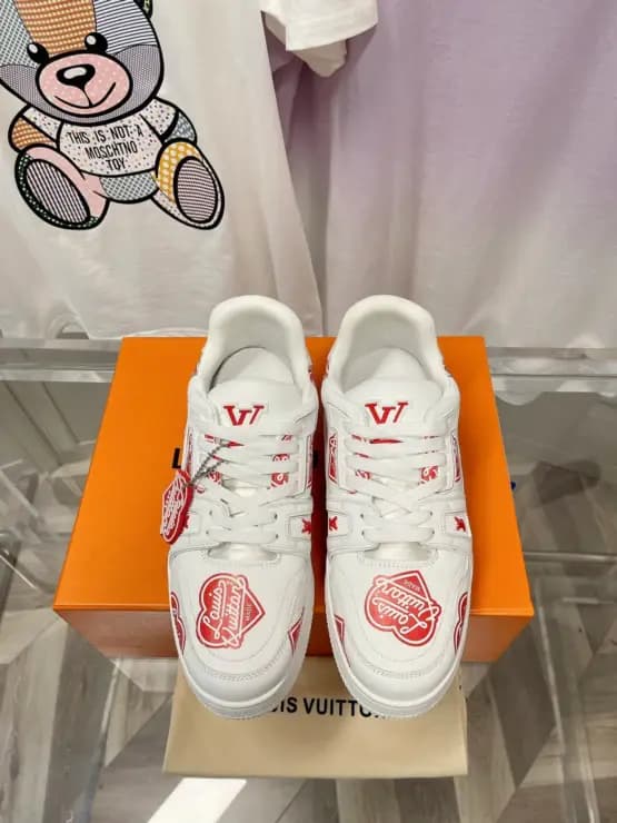 루이비통 니고 LV 트레이너 스니커즈