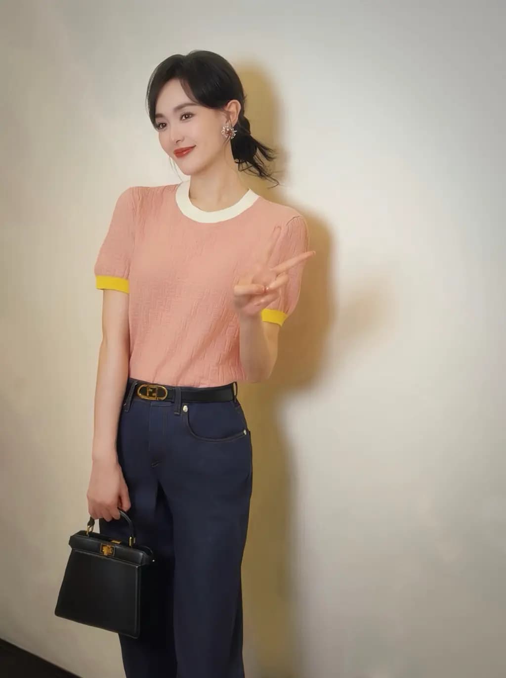 펜디 펜디 FF 자카드 컬러 배색 반팔 니트 상세 이미지