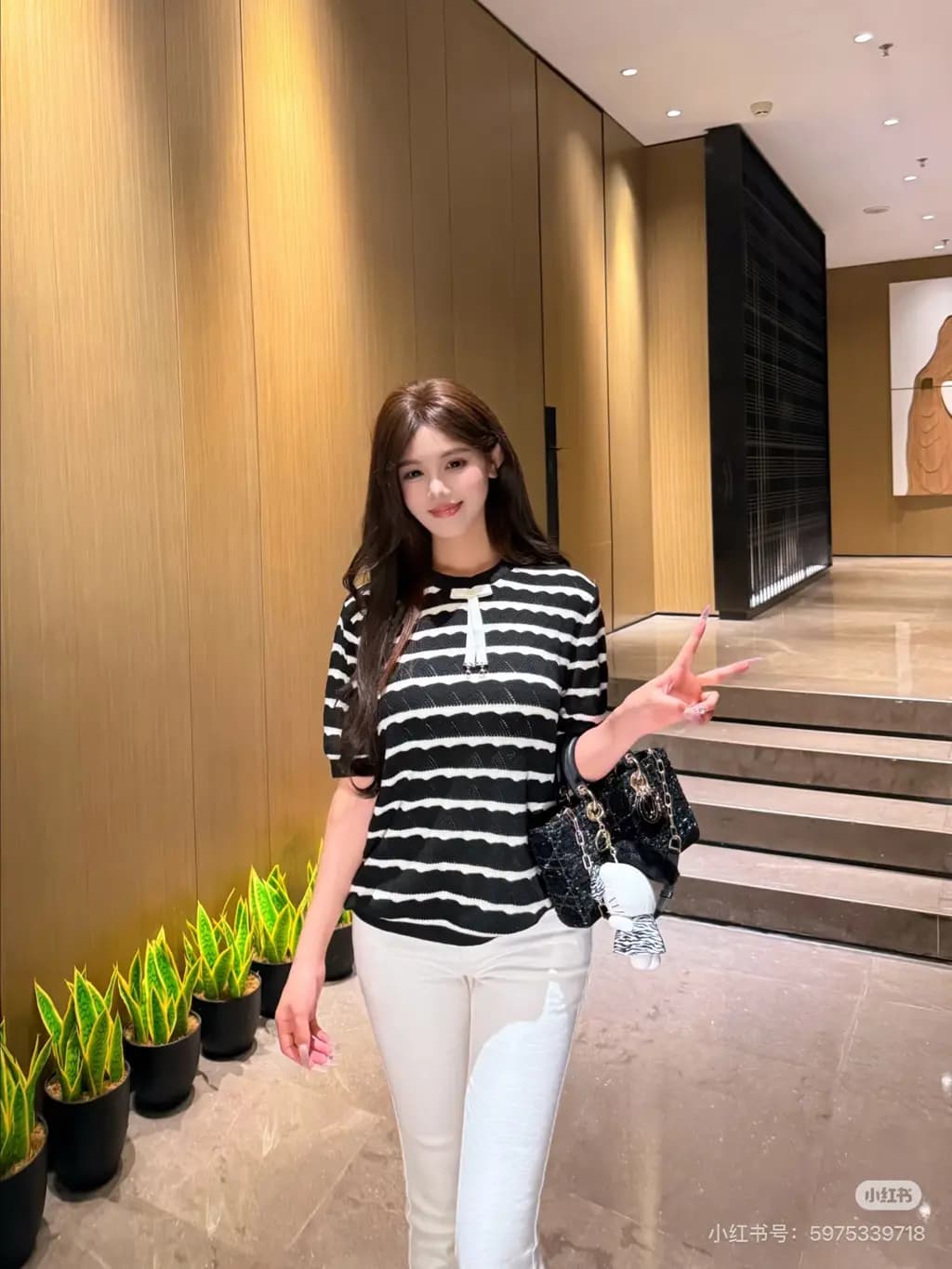 디올 디올 마린 스트라이프 보우 니트 반팔 티셔츠 상세 이미지