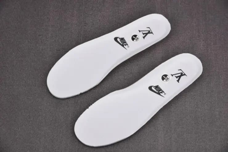 루이비통 루이비통 x 나이키 에어포스1 버질아블로 상세 이미지