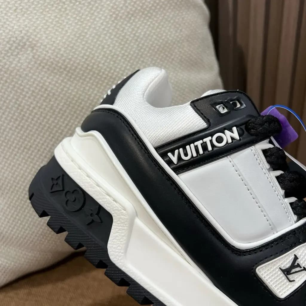 루이비통 루이비통 LV 트레이너 맥시 스니커즈 상세 이미지