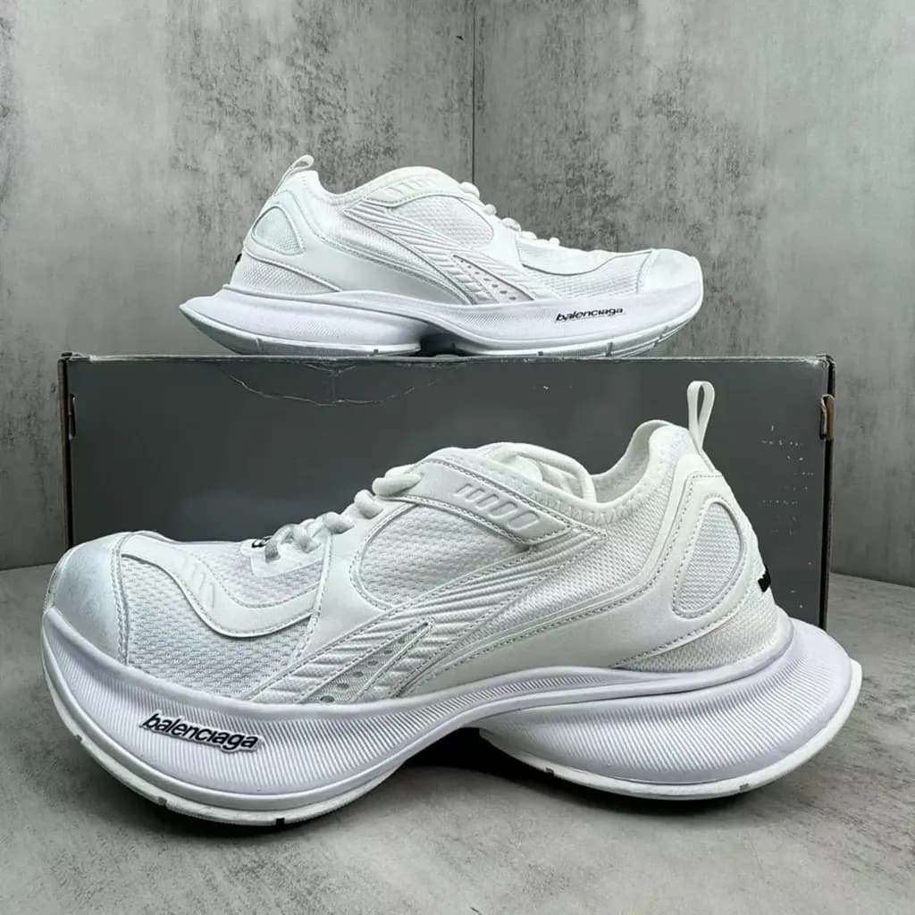 발렌시아가 발렌시아가 서킷 스니커즈 상세 이미지