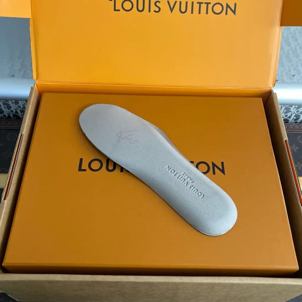 루이비통 루이비통 LV x TM LV 트레이너 여성 스니커즈 상세 이미지
