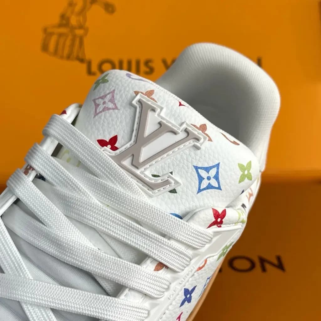 루이비통 루이비통 LV x TM LV 트레이너 여성 스니커즈 상세 이미지