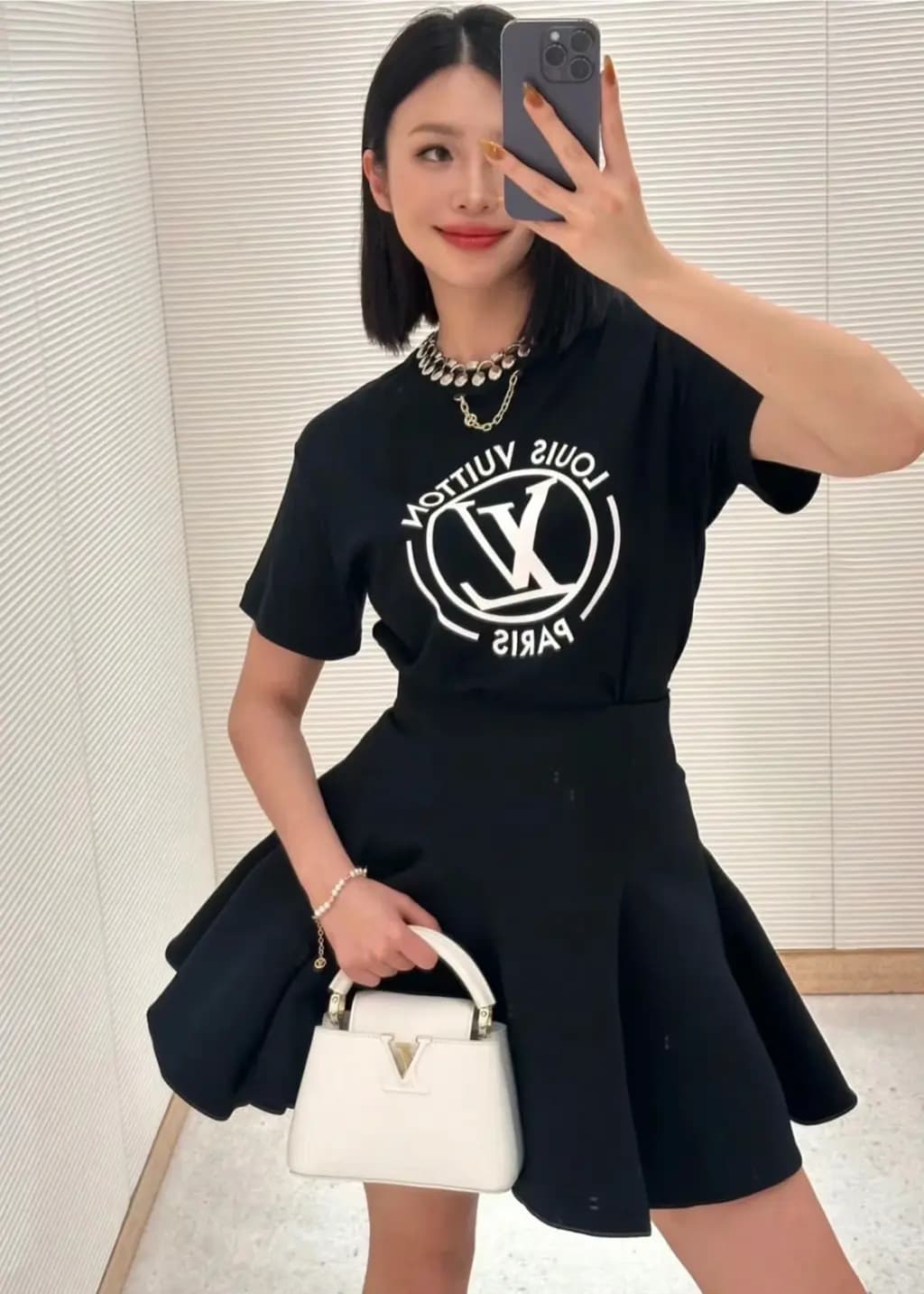 루이비통 루이비통 LV 서클 로고 오버핏 반팔 티셔츠 상세 이미지