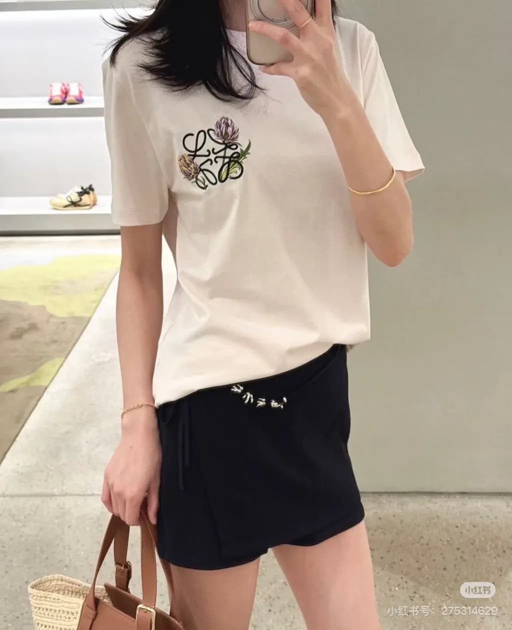 로에베 로에베 애너그램 아티초크 자수 코튼 저지 반팔 티셔츠 상세 이미지