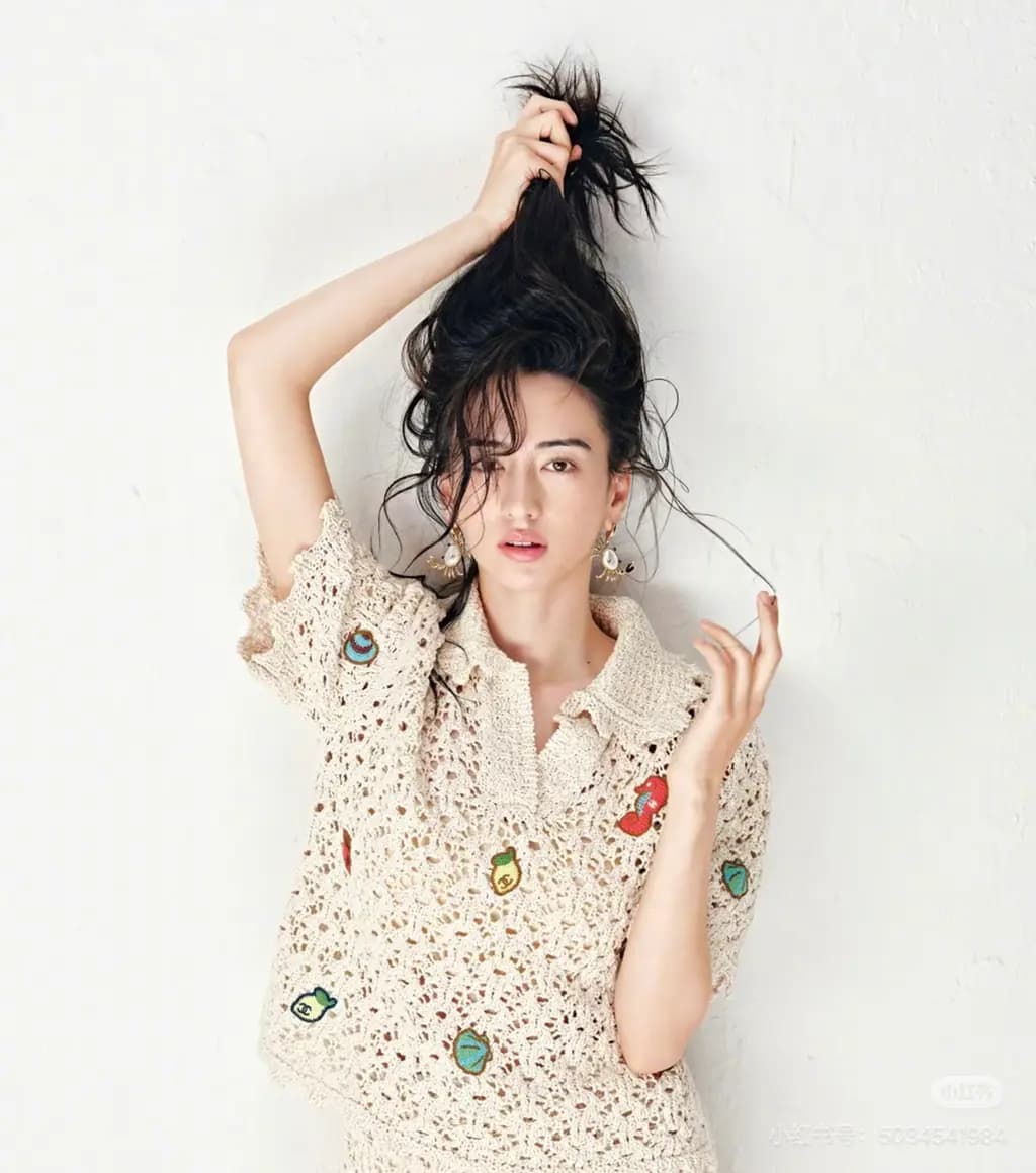 샤넬 샤넬 시그니처 오픈워크 크로셰 니트 셔츠 상세 이미지
