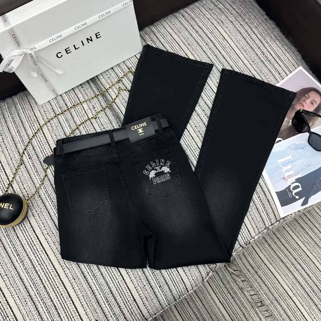 셀린느 셀린느 26SS 부츠컷 데님 팬츠&커스텀 가죽 벨트 세트 상세 이미지