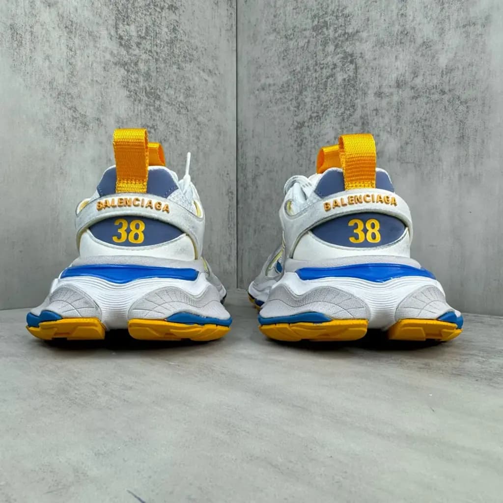 발렌시아가 발렌시아가 카고 스니커즈 상세 이미지