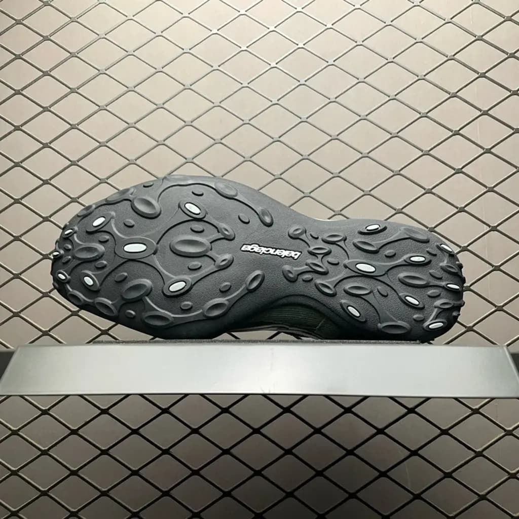 발렌시아가 발렌시아가 먼데이 울트라 스니커즈 상세 이미지