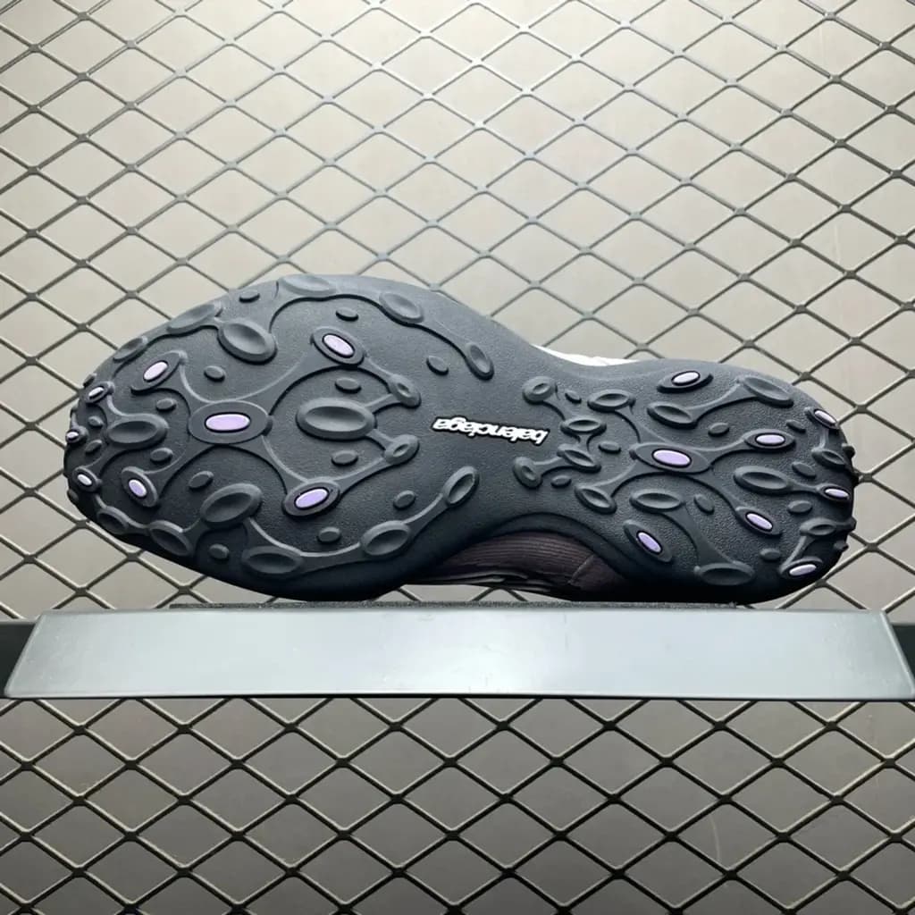 발렌시아가 발렌시아가 먼데이 울트라 스니커즈 상세 이미지