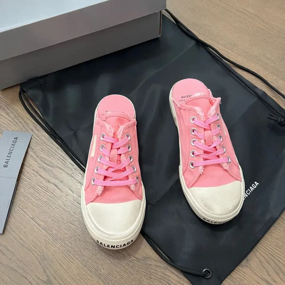 발렌시아가 블로퍼 25SS