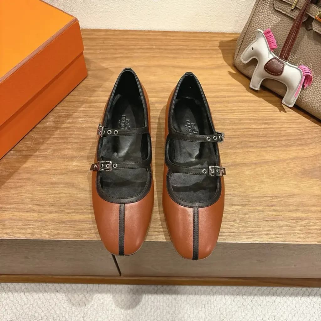 에르메스 에르메스 리리아 램스킨 발레리나 플랫 상세 이미지