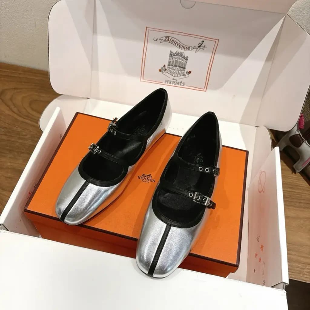 에르메스 에르메스 리리아 램스킨 발레리나 플랫 상세 이미지